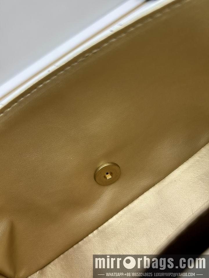 1:1 Chanel Bags Chanel 5111 14x20x8cm jj2