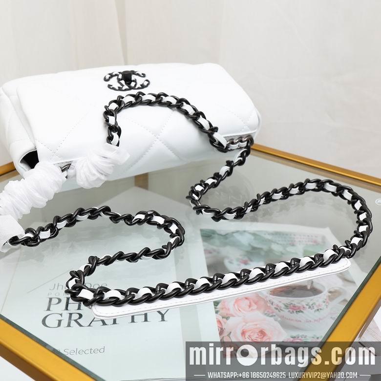 1:1 Chanel Bags 6012 26X16X9cm YG 2colour