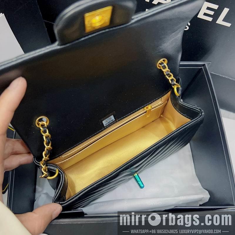 1:1 Chanel Bags Chanel 羊皮20cm CN