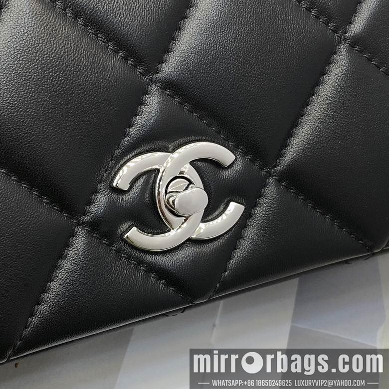 1:1 Chanel Bags SS2023 22cm YG 2colour