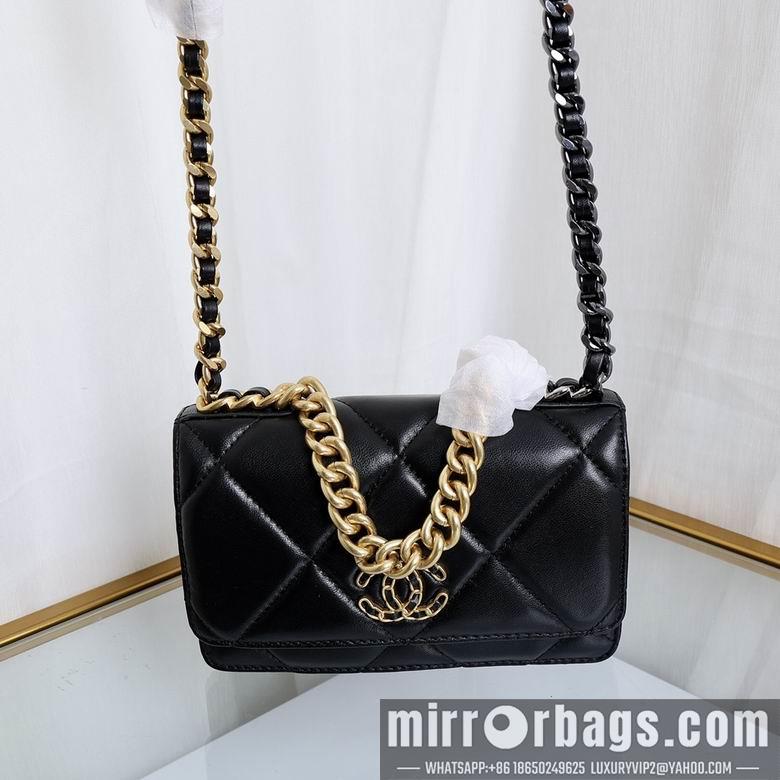 1:1 Chanel Bags 33816 20x14x4.5cm YG 5