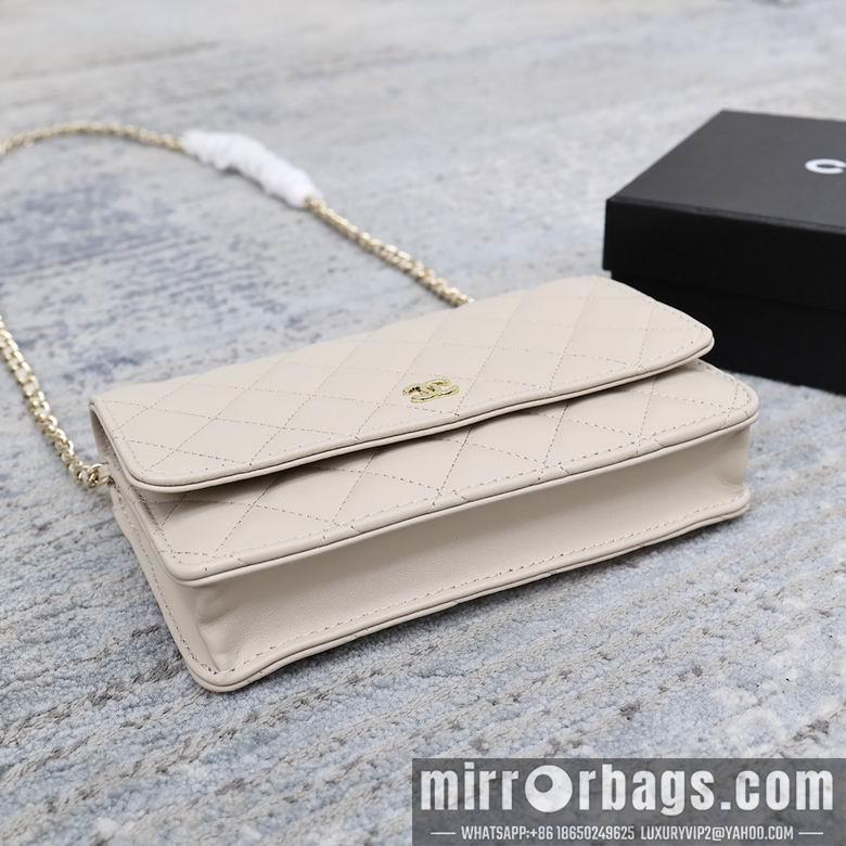 1:1 Chanel Bags 33814 19cm YG 14