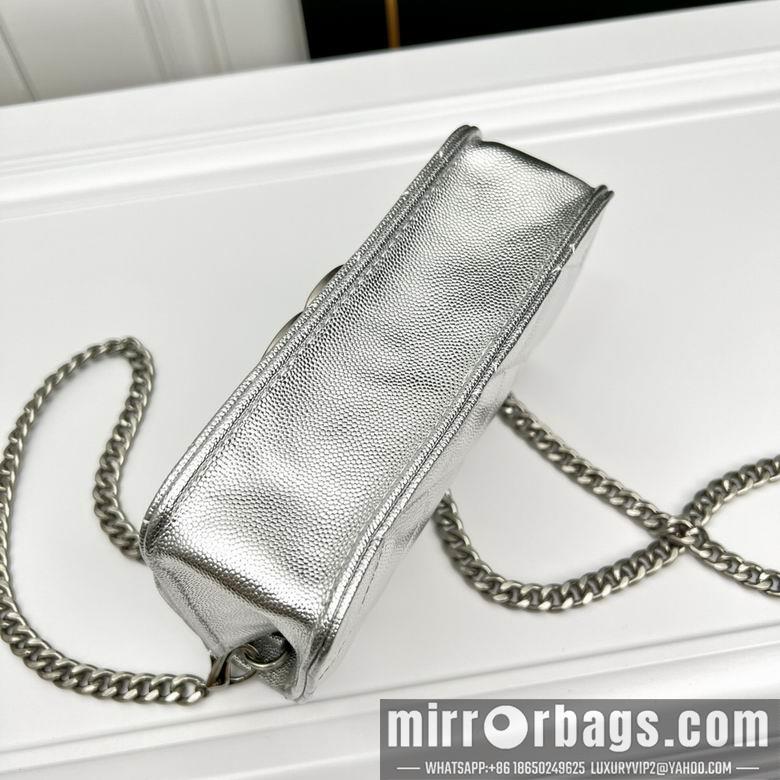 1:1 Chanel Bags 6809 20X11X6cm YG 4