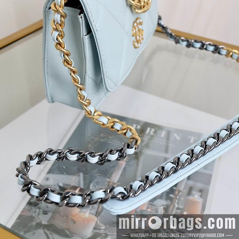 1:1 Chanel Bags 33816 20x14x4.5cm YG 3