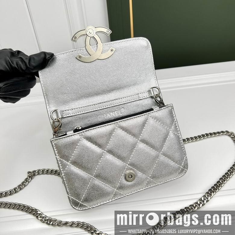1:1 Chanel Bags 6809 20X11X6cm YG 4