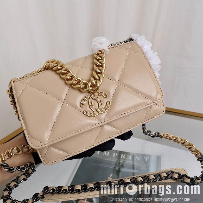 1:1 Chanel Bags 33816 20x14x4.5cm YG 2