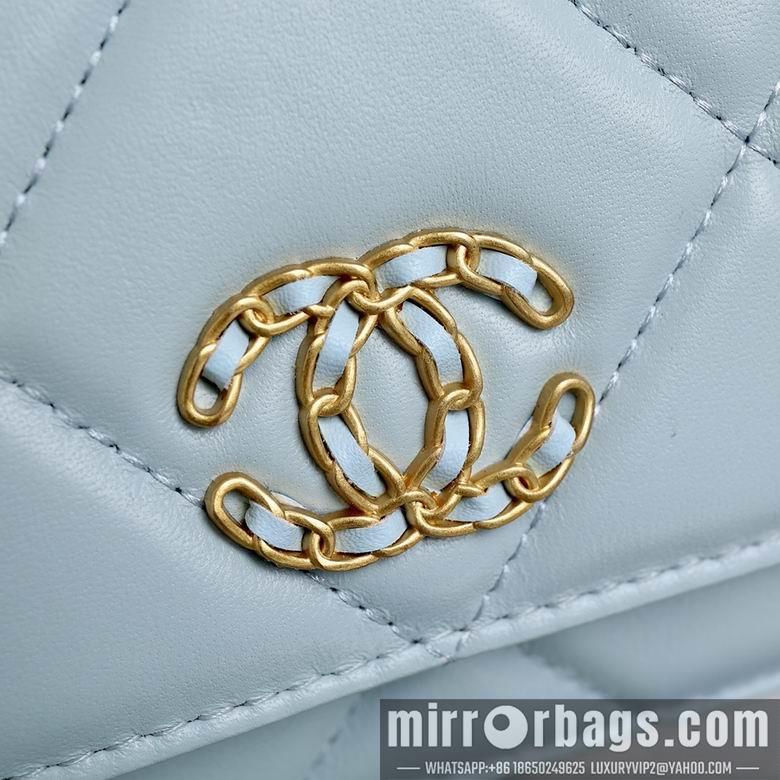 1:1 Chanel Bags 33816 20x14x4.5cm YG 3