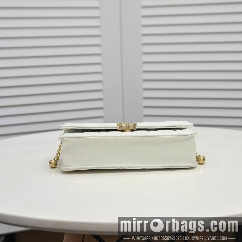 1:1 Chanel Bags A33814-1 19X12X4cm WO