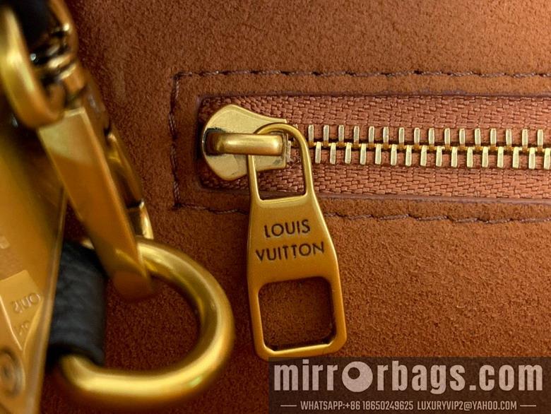 LV Bags Low Key m13148 30x18x12cm gf