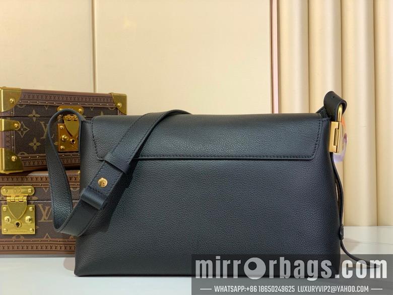 LV Bags Low Key m13148 30x18x12cm gf