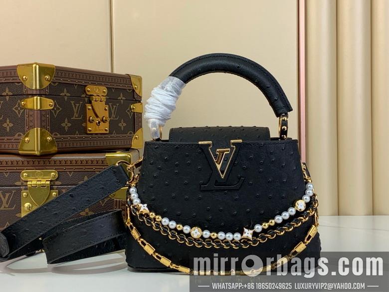 LV Bags Cap m11908 21x13.6x8cm gf3