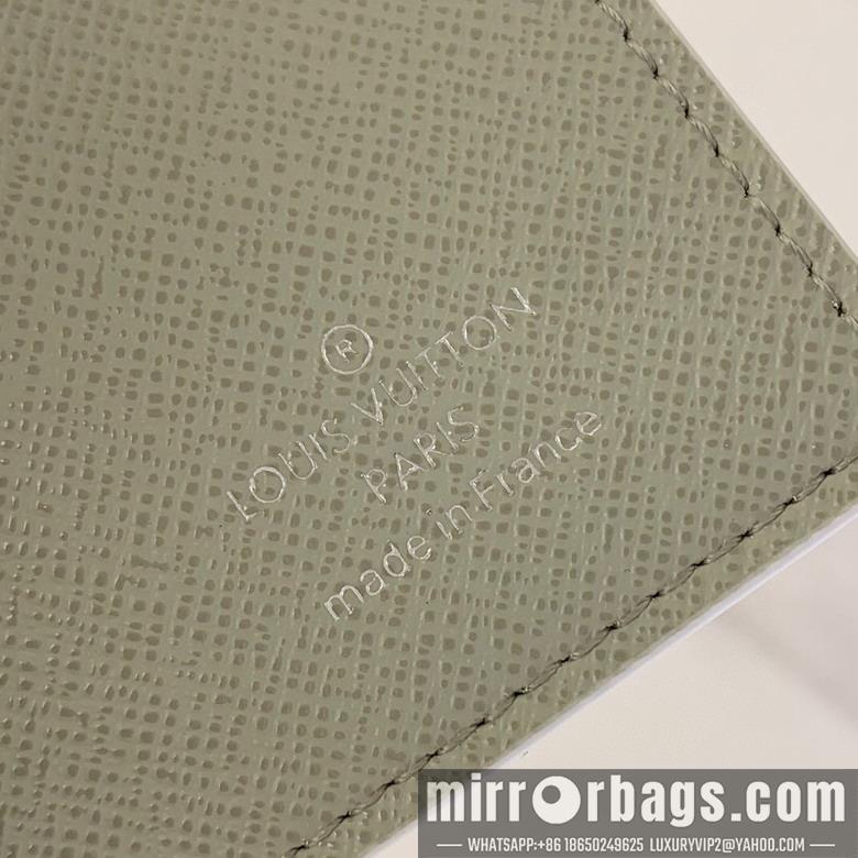 LV Bags Victor M14122 11.5x9x2.5cm gf