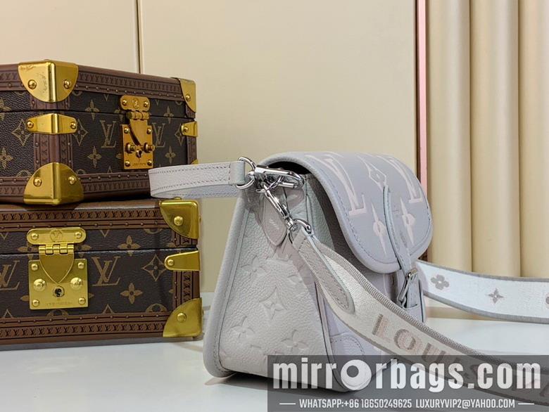 LV Bags Diane M14214 15x9x24cm gf