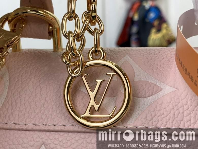 LV Bags Nano M13796 12.5X6X21cm