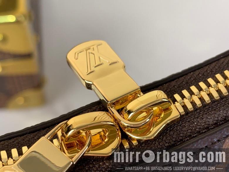 LV Bags Boulogne M13265 16x9.5x29cm gf