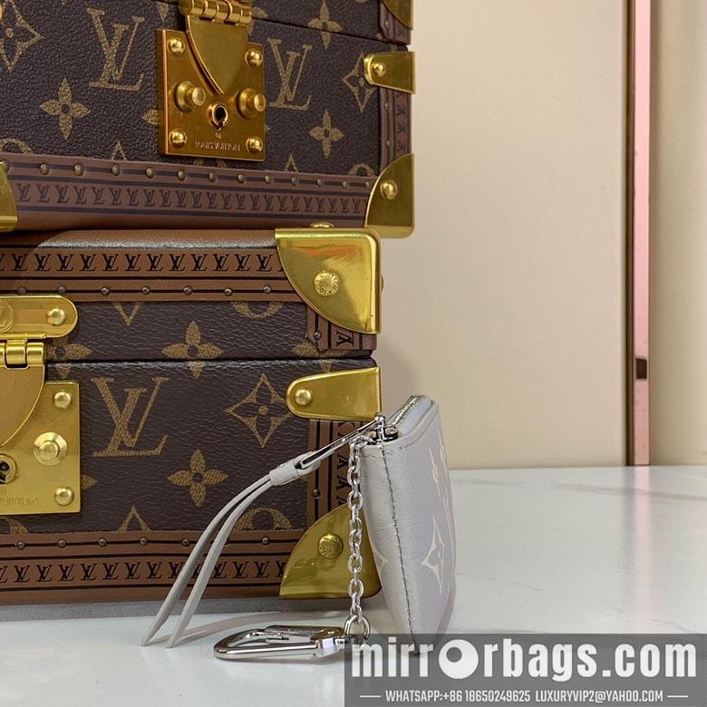 LV Bags m13793 12x7x1.5cm gf