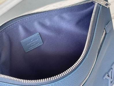LV Bags Aerogram M81029 30x22x5 cm gf