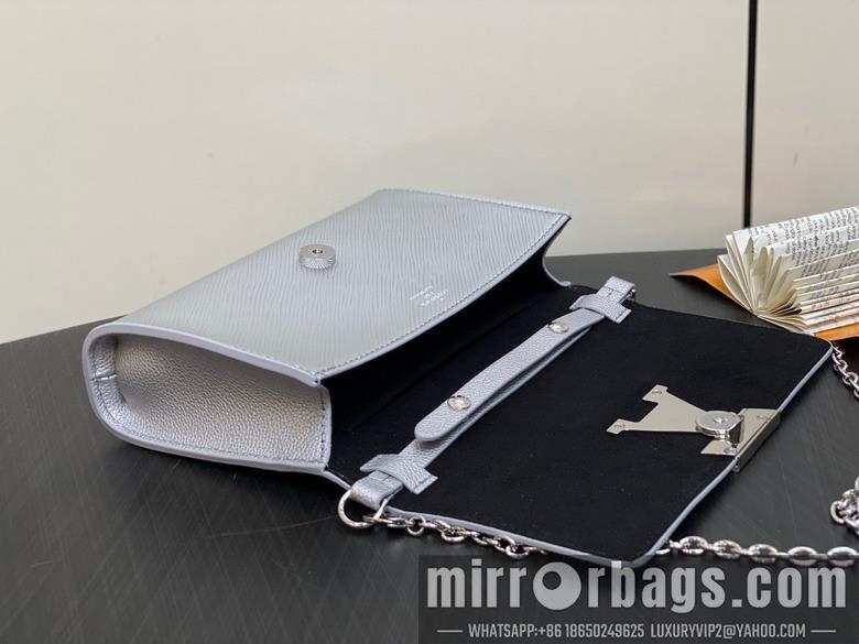 LV Bags Louise M23756 22x14x5cm gf1