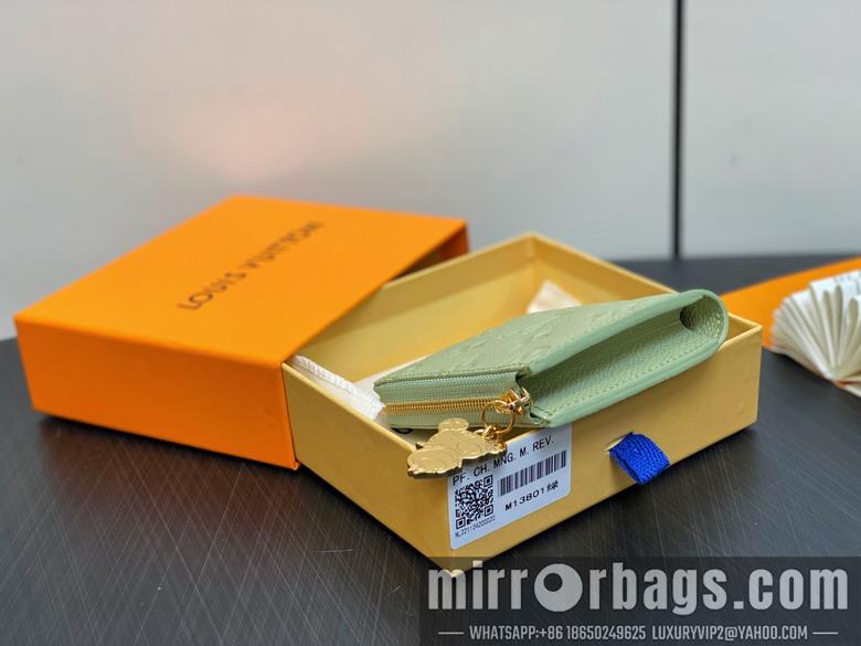 LV Bags Compact M13801 11x8.5x1.5cm gf2