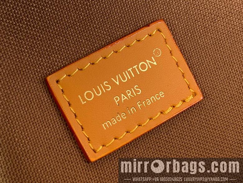 LV Bags Christopher M14015 40x17x34cm gf