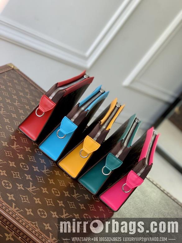 LV Bags Alpha M81124 18.5x11x6.5cm gf