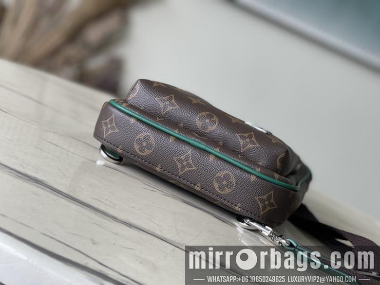 LV Bags Avenue M12734 20x31x7cm gf