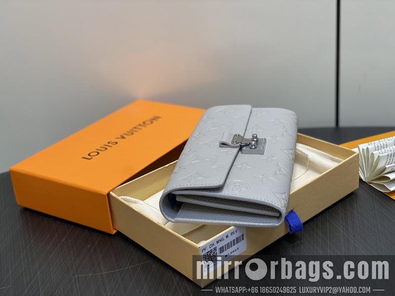 LV Bags Sarah M13463 19x11x3cm gf