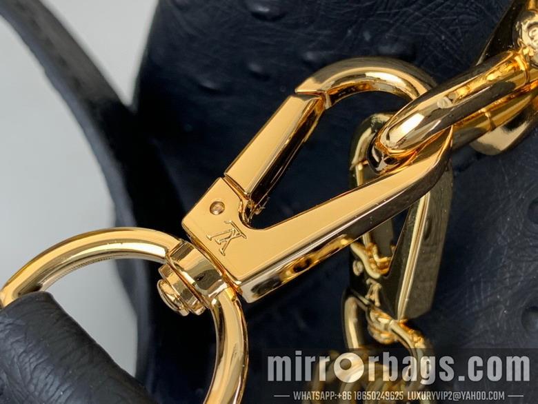 LV Bags Cap m11908 21x13.6x8cm gf3