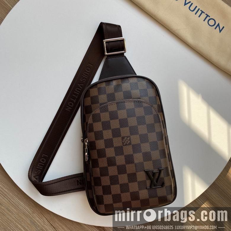 LV Bags 2074 27X18X5cm
