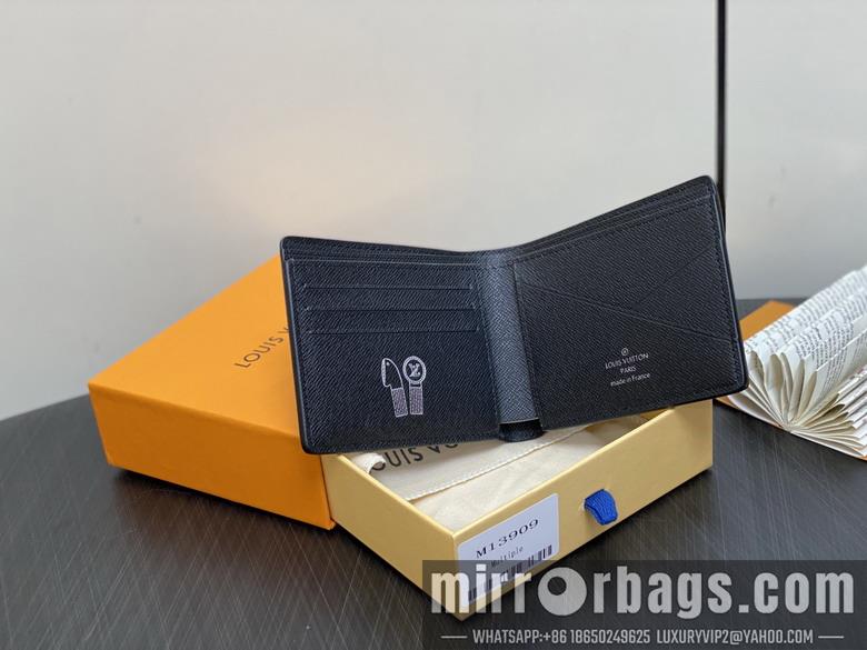 LV Bags Multiple M13909 11.5x9x1.5cm gf