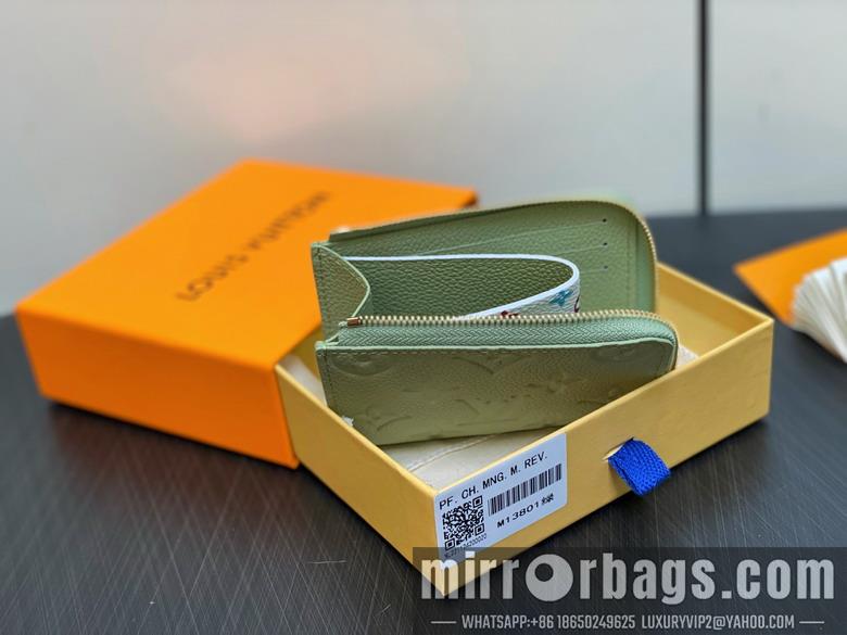 LV Bags Compact M13801 11x8.5x1.5cm gf2
