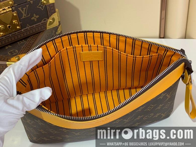 LV Bags Voyage m13198 21x7.5x30cm gf2