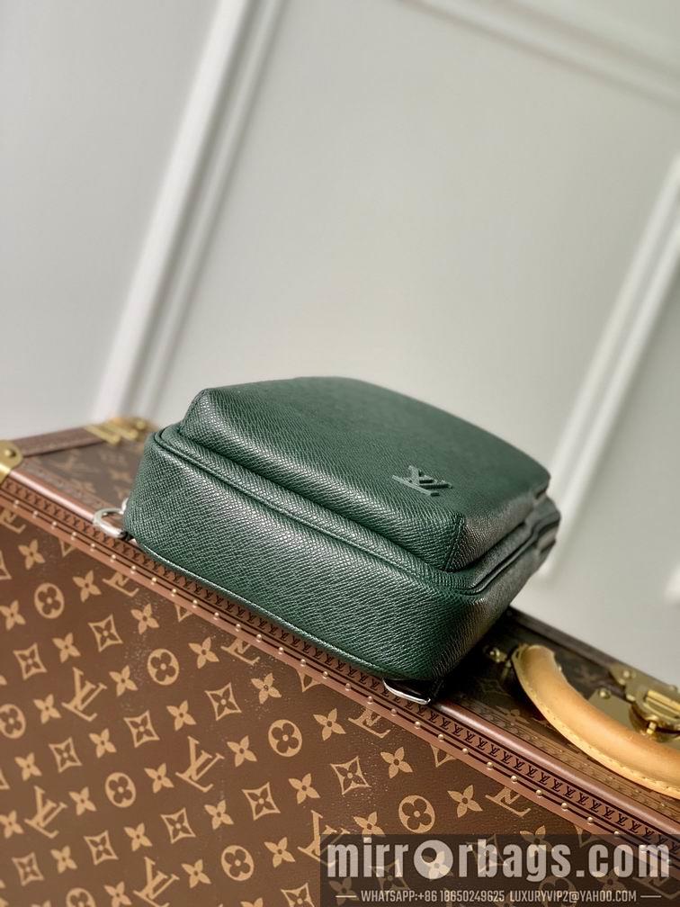 LV Bags Avenue M41719 20x31x10cm gf
