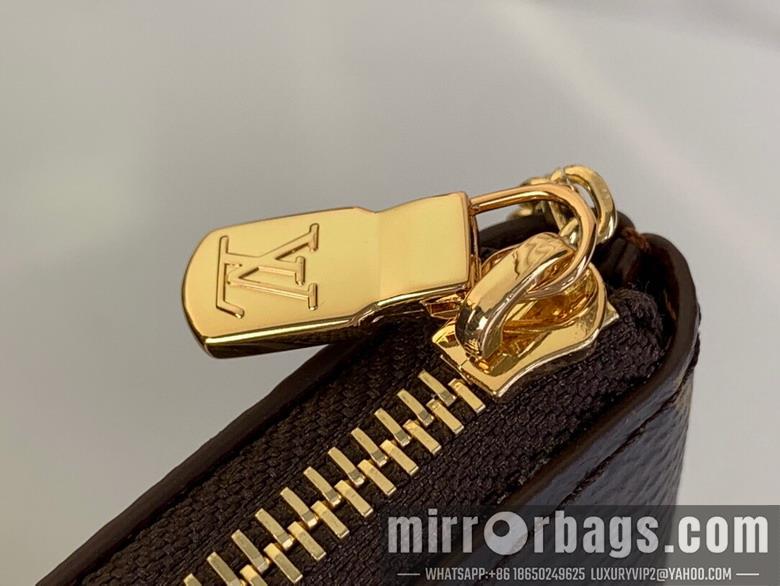 LV Bags Cles m13560 15.5x1x24cm gf
