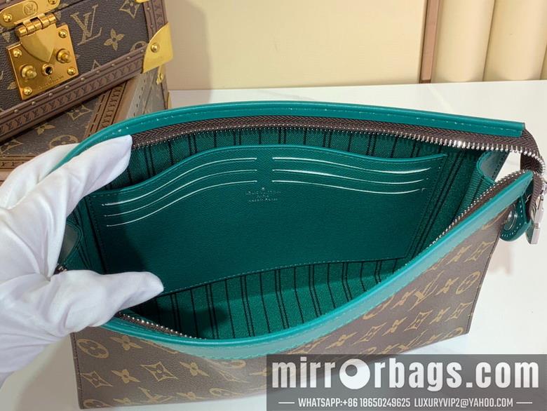 LV Bags Voyage m12815 21x6x27cm gf1