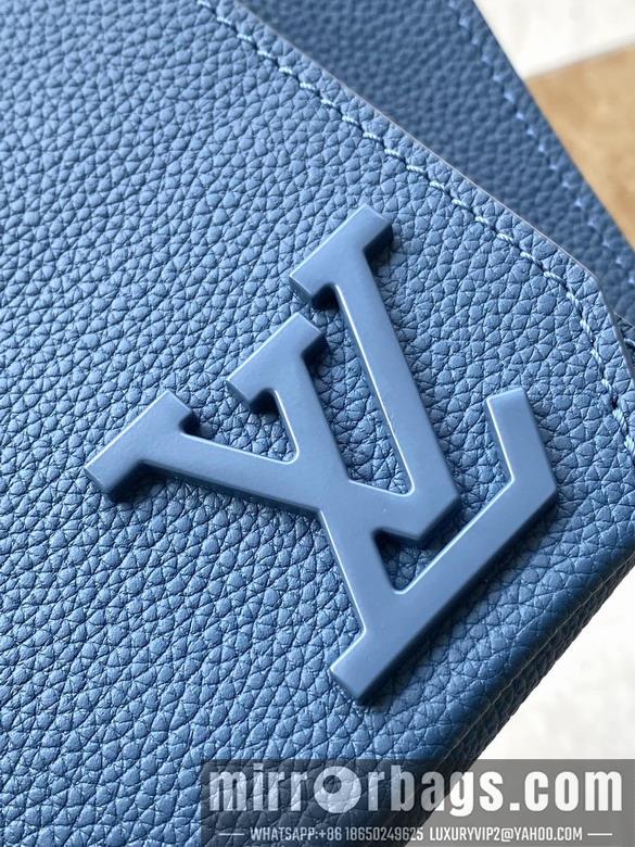 LV Bags Aerogram M57081 30x16x3cm gf1