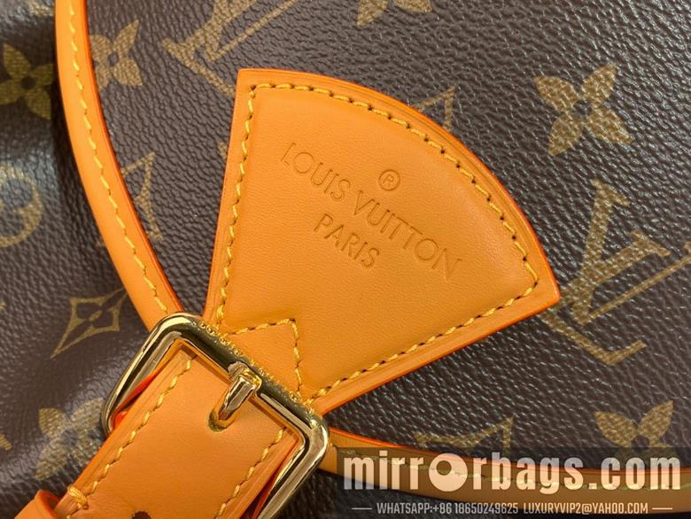LV Bags Christopher M14015 40x17x34cm gf