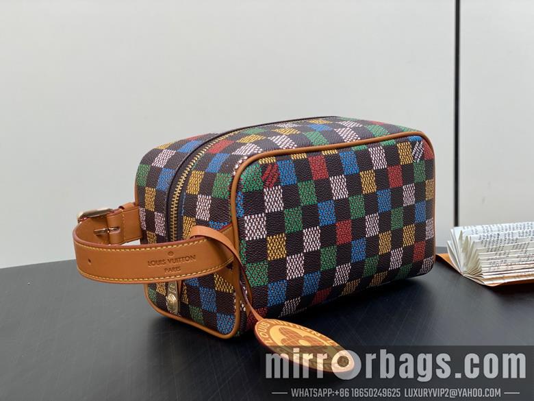 LV Bags Dopp Kit M00151 23x13x12cm gf
