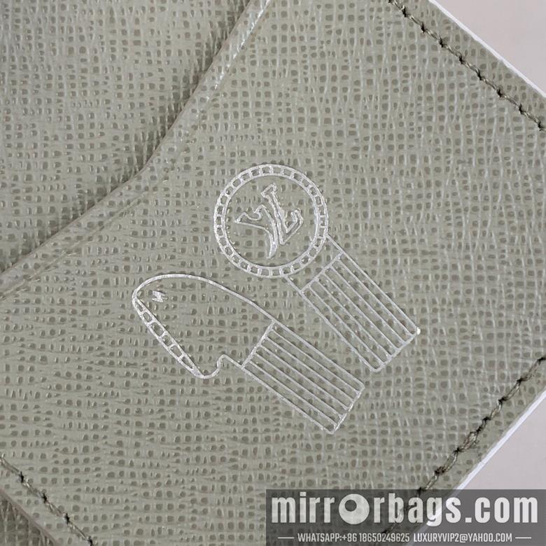 LV Bags M13910 8x11x1cm gf
