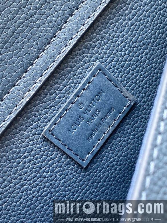 LV Bags Aerogram M57081 30x16x3cm gf1