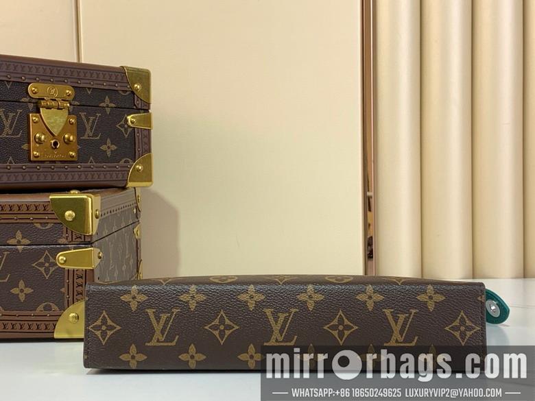 LV Bags Voyage m12815 21x6x27cm gf1