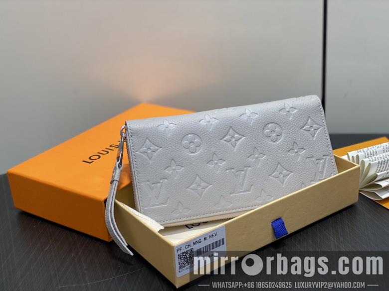 LV Bags Zippy M13825 19.5x10.5x2.5cm gf