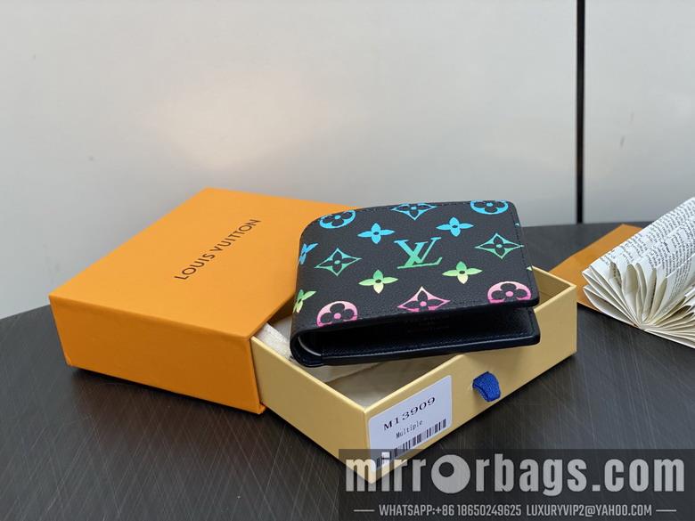 LV Bags Multiple M13909 11.5x9x1.5cm gf