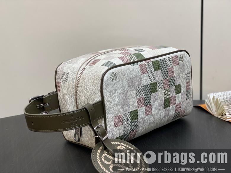 LV Bags Dopp Kit M00112 23x13x12cm gf