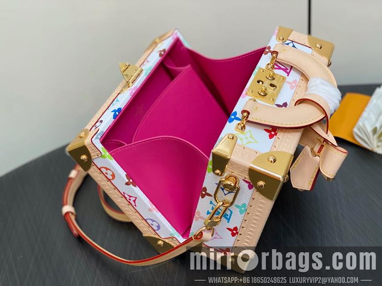 LV Bags M13125 22.5x17.5x11cm gf