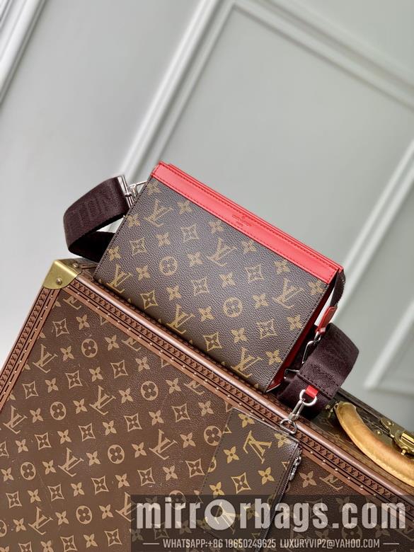 LV Bags Alpha M81124 18.5x11x6.5cm gf3