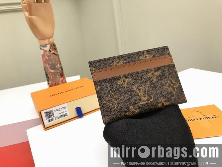 LV Bags M62170 11X7cm YG 4colour