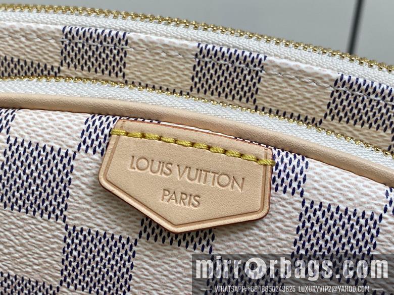 LV Bags Keepit N00230 12x6x29cm gf