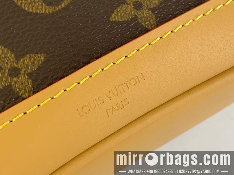 LV Bags Soho M14651 17x23x8cm gf