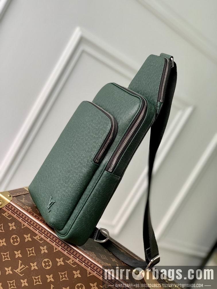 LV Bags Avenue M41719 20x31x10cm gf